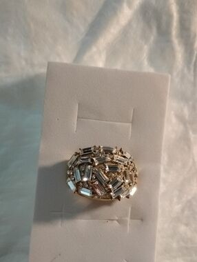 Joan Boyce Crystal Cluster Statement Ring in Gold Tone Size 9